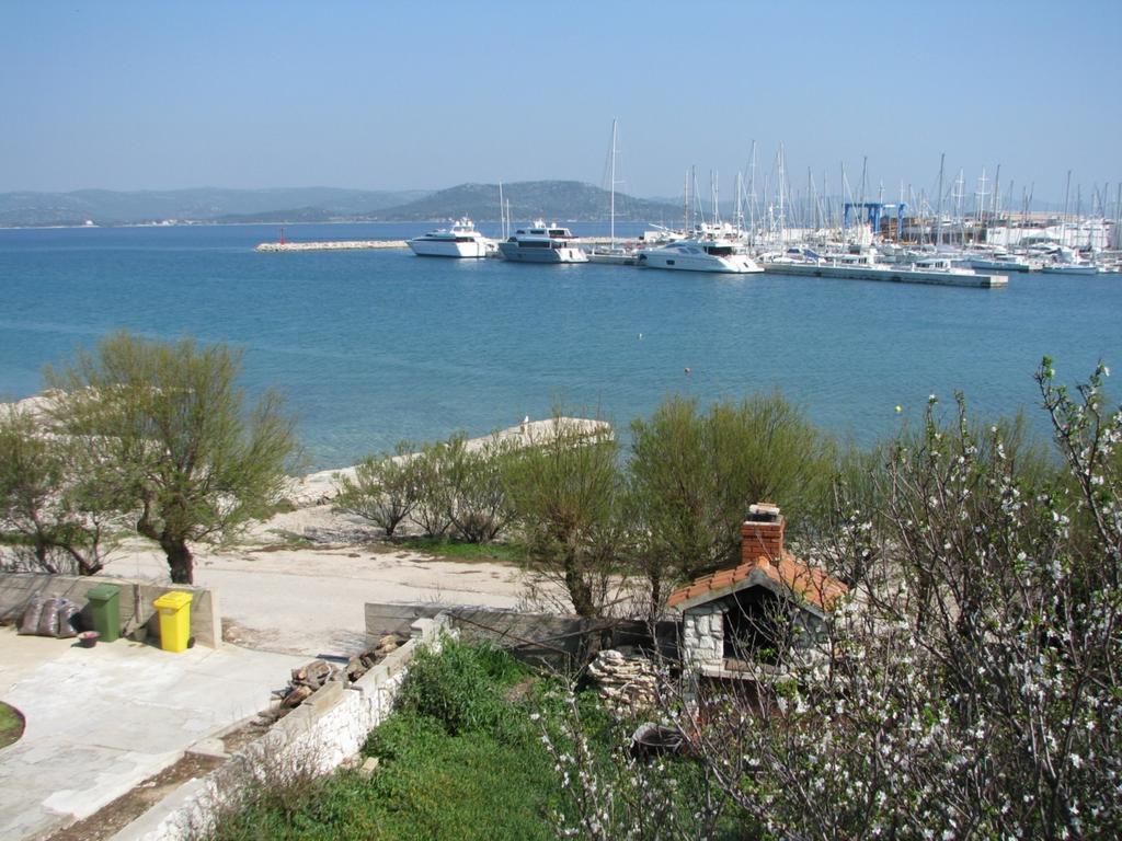 Butterfly Holiday Home Tonkica Betina  Exterior foto
