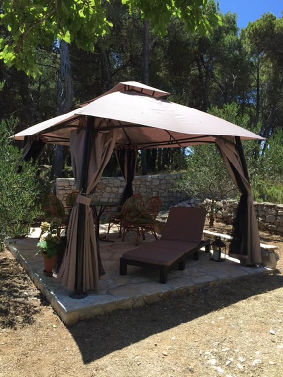 Butterfly Holiday Home Tonkica Betina  Exterior foto